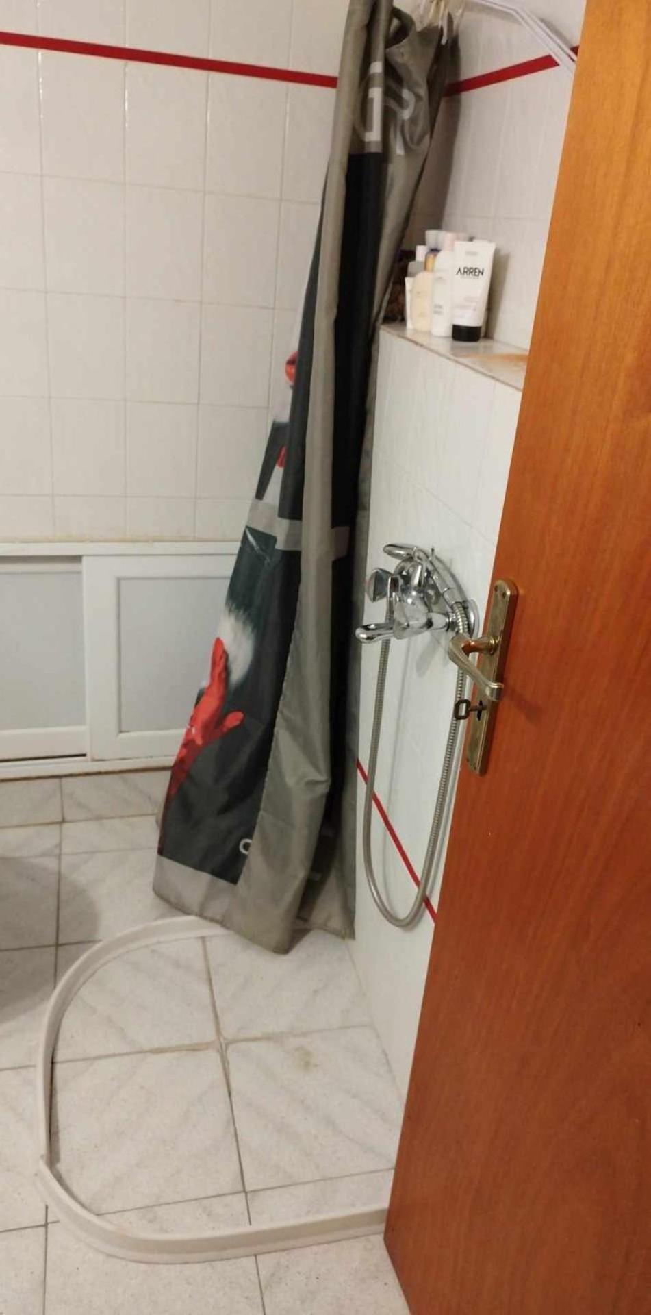 Apartment In The Center Of Aigio F Bagian luar foto
